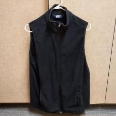 Black Lands' End full zip fleece vest found in the Blue Heron Auditorium.