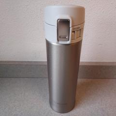 Silver metal Zojirushi water bottle left at Riverview.